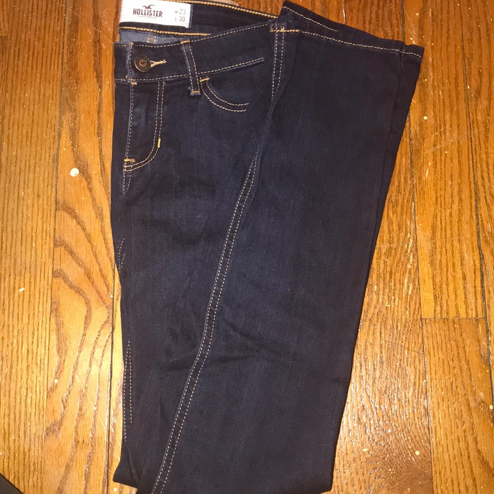 NEW hollister jeans